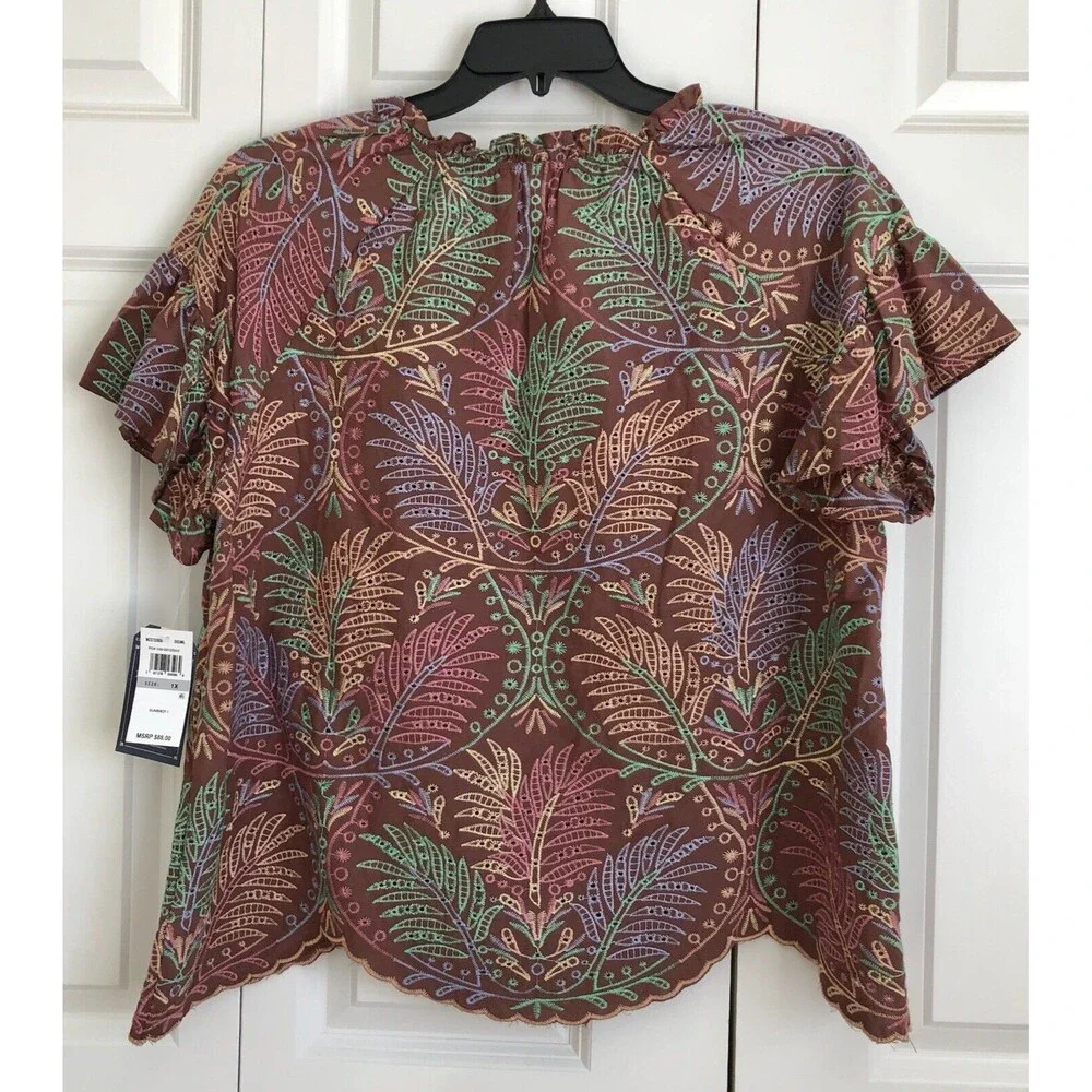 Democracy Women's Top Pullover Short Sleeve Embroidered Leaves Multicolor 160